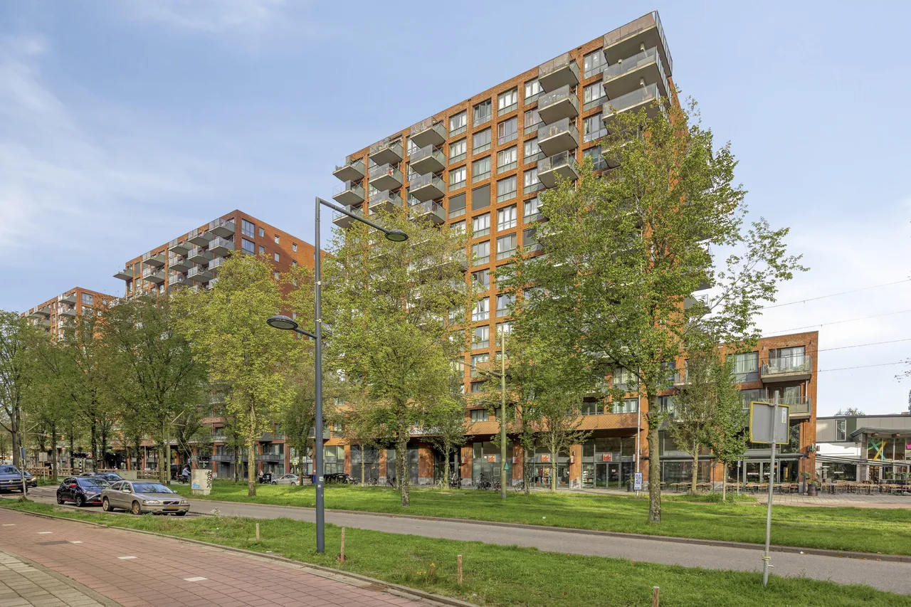 Appartement te koop: Martinus Nijhofflaan 200, Delft