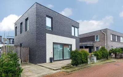 Vrijstaande woning te koop: Martinus Nijhoffweg 293, Erasmus Veld 'S-Gravenhage