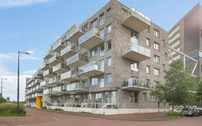 Appartement te huur: Mary van der Sluisstraat 338, Sportheldenbuurt Amsterdam
