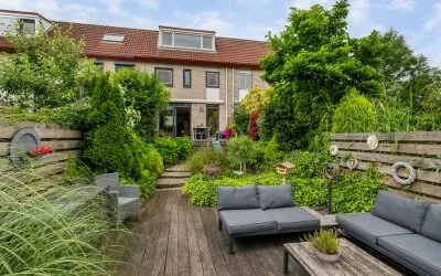 Tussenwoning te koop: Mary Zeldenruststraat 3, Kastelenbuurt Schiedam