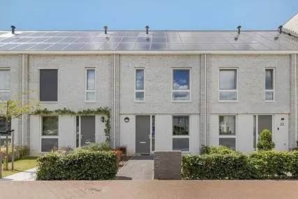 Tussenwoning te koop: Masadastraat 24, Maastricht