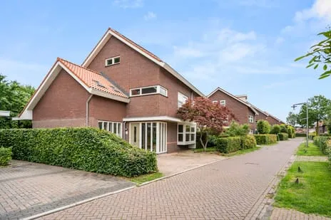 Twee-onder-één-kap te koop: Mastbos 16, De Bossen Ede