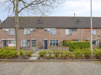 Tussenwoning te koop: Mastbos 176, Hoofddorp Overbos Noord Hoofddorp
