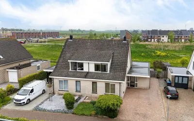 Twee-onder-één-kap te koop: Master Keulenstrjitte 61, Zwetteplan Sneek