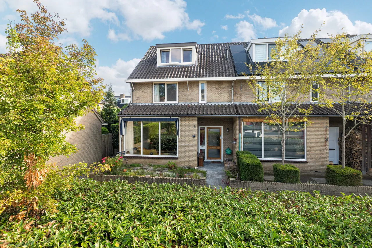 Hoekwoning te koop: Mastmeen 16, Harderwijk