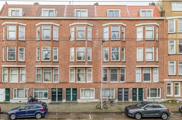 Appartement te koop: Mathenesserdijk 55B, Spangen Rotterdam