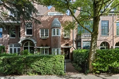 Tussenwoning te koop: Mathenesserlaan 459, Rotterdam