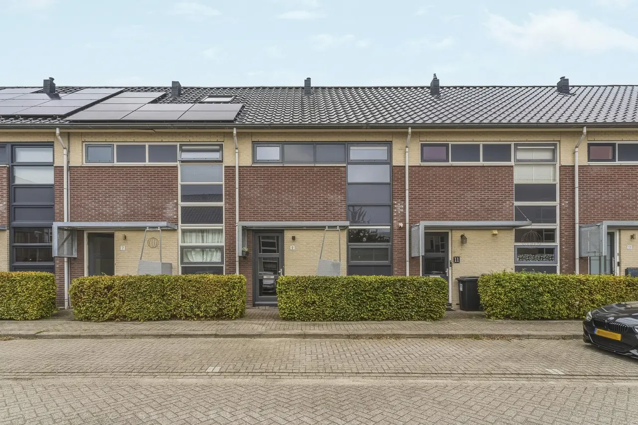 Tussenwoning te koop: Matho Tongastraat 9, Almere