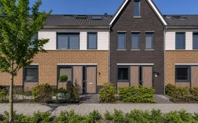 Tussenwoning te koop: Matthijs Quispelhof 3, Oud-Beijerland Zuidwijk Oud-Beijerland