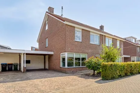 Tussenwoning te koop: Matthijs Vermeulenstraat 8, Steinvoorde Deventer