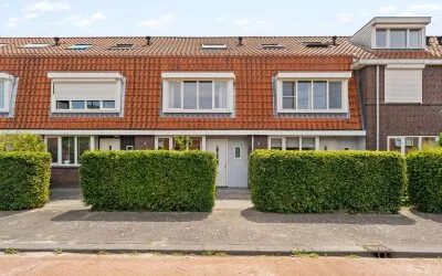 Tussenwoning te koop: Maurice de Vlaminckstraat 40, Nesselande Rotterdam