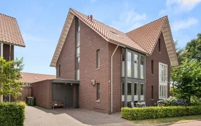 Twee-onder-één-kap te koop: Mauvezand 4, De Venen en Zanden Ede