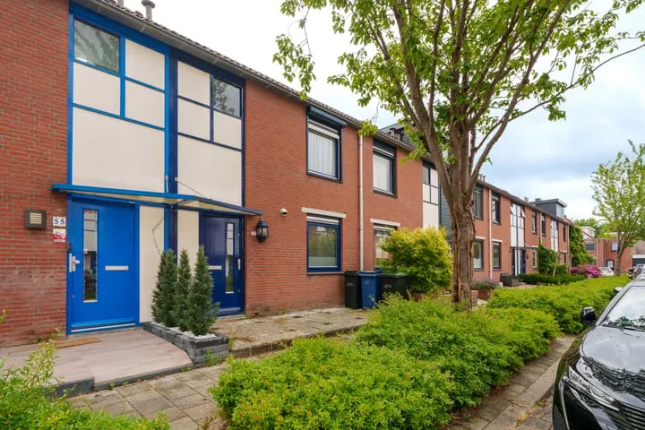 Tussenwoning te koop: Max Takstraat 57, Filmwijk Midden Almere