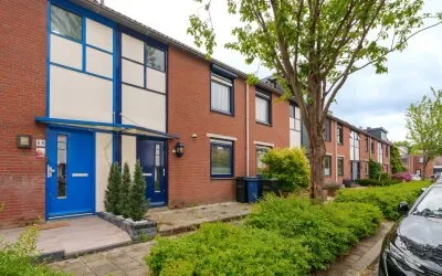 Tussenwoning te koop: Max Takstraat 57, Filmwijk Midden Almere