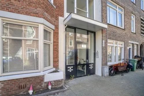 Studio te koop: Maystraat 113A, Bezuidenhout-Oost 'S-Gravenhage