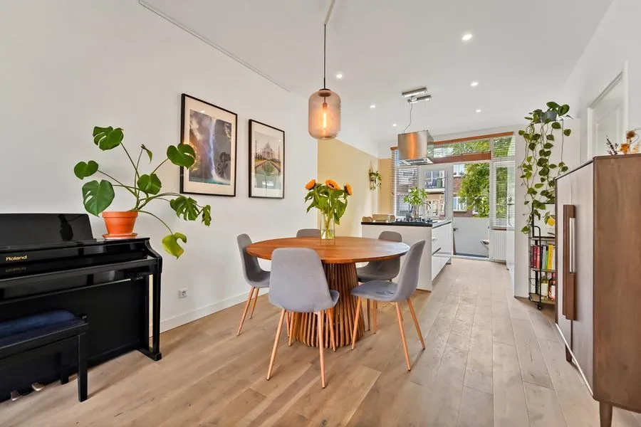 Appartement te koop: Maystraat 147, 'S-Gravenhage