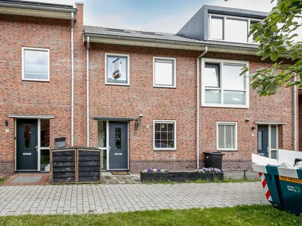 Tussenwoning te koop: Mazureplantsoen 13, Stripheldenbuurt Noordoost Almere