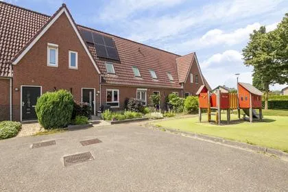 Tussenwoning te koop: Meander 85, Essenpas Bemmel