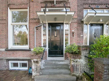 Tussenwoning te koop: Mecklenburglaan 10, Kralingen Oost Rotterdam