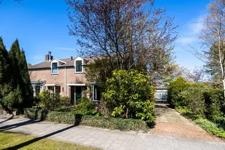 Semi-detached for sale: Mecklenburglaan 15, Tinnegieter Harderwijk