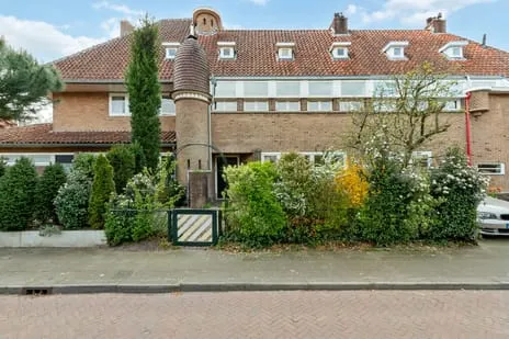 Tussenwoning te koop: Mecklenburglaan 49, Prins Hendrikkwartier Bussum