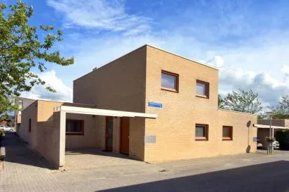 Hoekwoning te koop: Medaillonstraat 1, Sieradenbuurt (brt) Almere