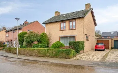 Hoekwoning te koop: Medealaan 6, Papenhoven Papenhoven