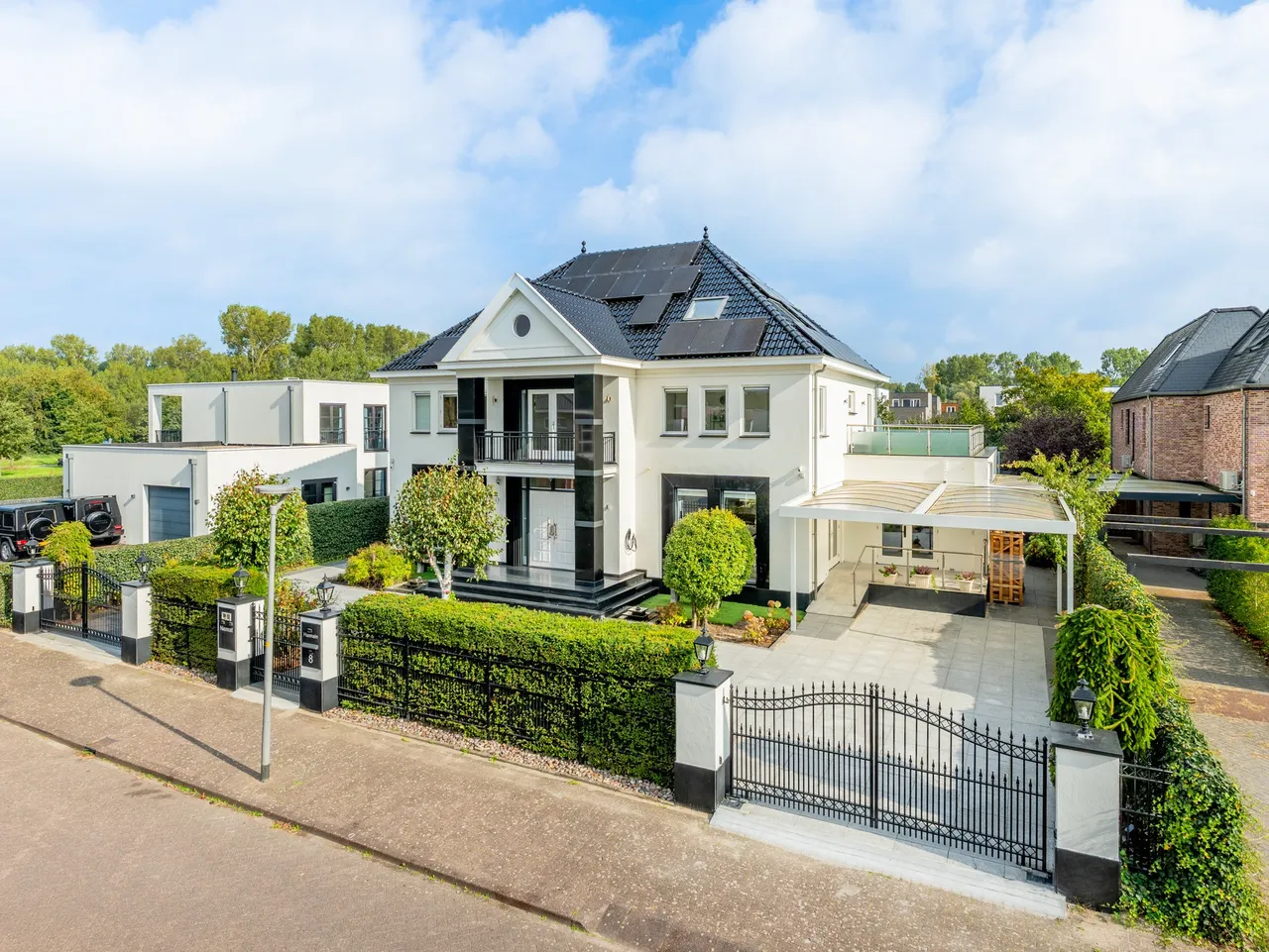 Vrijstaande woning te koop: Medusastraat 8, Almere