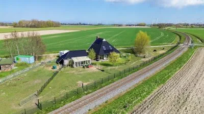 Vrijstaande woning te koop: Meedsterweg 8, Buitengebied Uithuizermeeden Uithuizermeeden