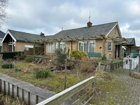 Twee-onder-één-kap te koop: Meeleweg 8, Bedrijventerrein De Grift Nieuwleusen