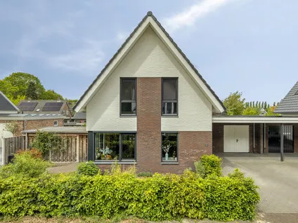 Twee-onder-één-kap te koop: Meelzolder 41, Verspreide huizen Zuiderzeeland Nunspeet Nunspeet