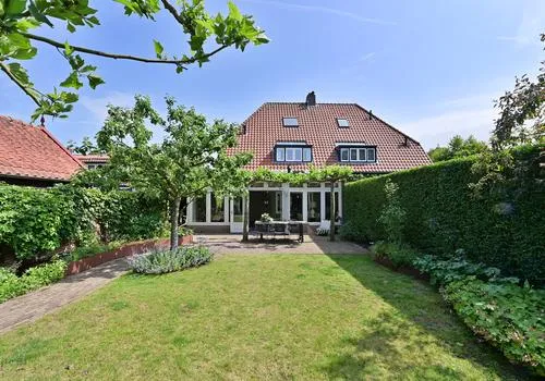 Twee-onder-één-kap te koop: Meentweg 15, Blaricum-Dorp Blaricum