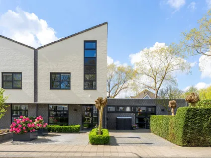 Hoekwoning te koop: Meeresteinstraat 42, Leeuwerik Zuid Tilburg