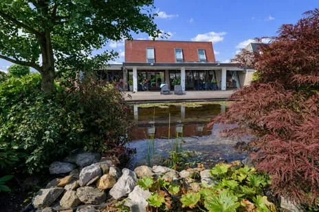 Hoekwoning te koop: Meerewijck 15, Verspreide huizen West Leimuiden