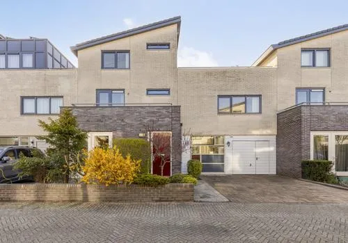 Tussenwoning te koop: Meerkerkstraat 5, Zoetermeer