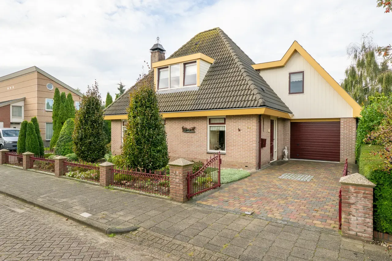 Vrijstaande woning te koop: Meerkoet 12, Spanbroek