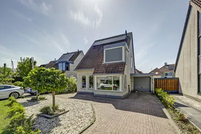 Vrijstaande woning te koop: Meerkoet 15, Lemmer-Frieslandpark Lemmer