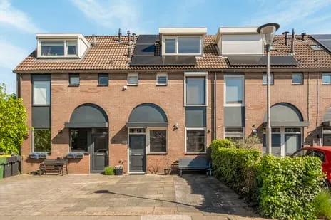 Tussenwoning te koop: Meerkoet 18, Oud-Beijerland Zoomwijck Oud-Beijerland