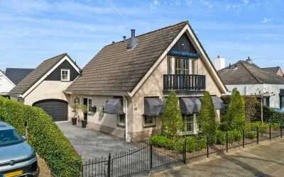 Vrijstaande woning te koop: Meerkoet 19, Rozenburg