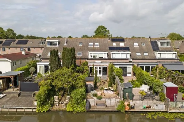 Tussenwoning te koop: Meerkoet 98, Harmelen-Noord (dorp) Harmelen