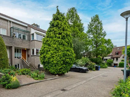 Tussenwoning te koop: Meerkoeteiland 37, Bijdorp Voorschoten