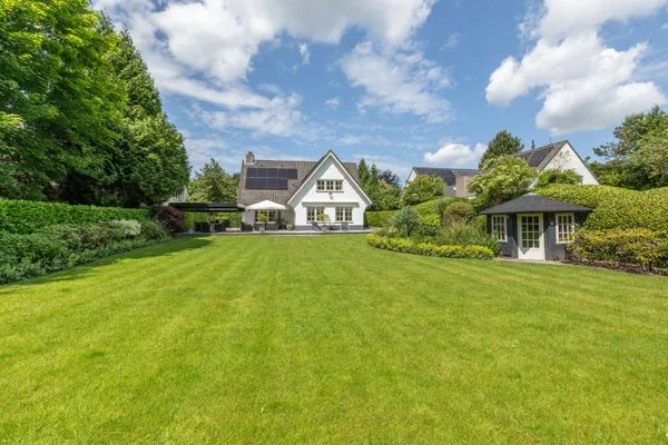 Koopwoning: Meerkoetlaan 7 in Almere - €1.245.000 - 220m²