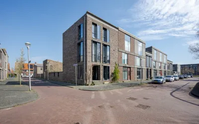 Hoekwoning te koop: Meerkoetstraat 18, 'S-Gravenhage