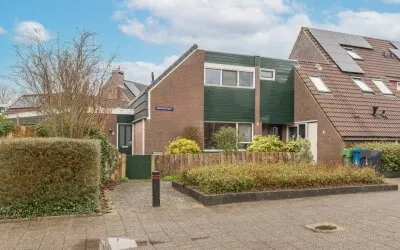 Tussenwoning te koop: Meerkoetstraat 7, De Horn-Noord Alkmaar