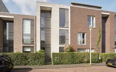 Tussenwoning te koop: Meerkoetstraat 9, Morgenweide 'S-Gravenhage