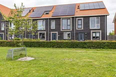 Terraced house for sale: Meeroeverslaan 202, Meeroevers Meerstad