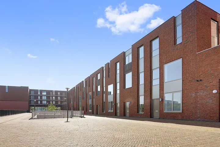 Tussenwoning te huur: Meerring 3, Eindhoven