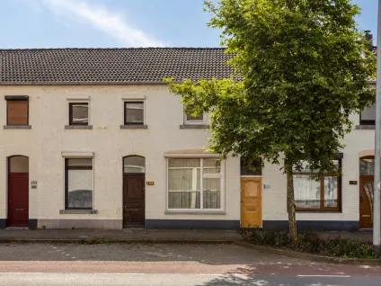 Terraced house for sale: Meerssenerweg 157, Wyckerpoort Maastricht