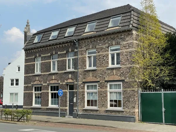 Kamer te huur: Meerssenerweg 35-2.2, Wyckerpoort Maastricht