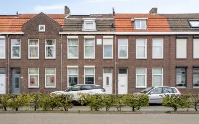 Tussenwoning te koop: Meerssenerweg 65B, Nazareth Maastricht